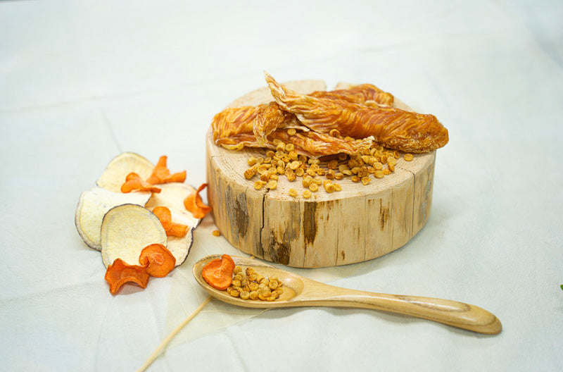 店舗の入り口と優しい光